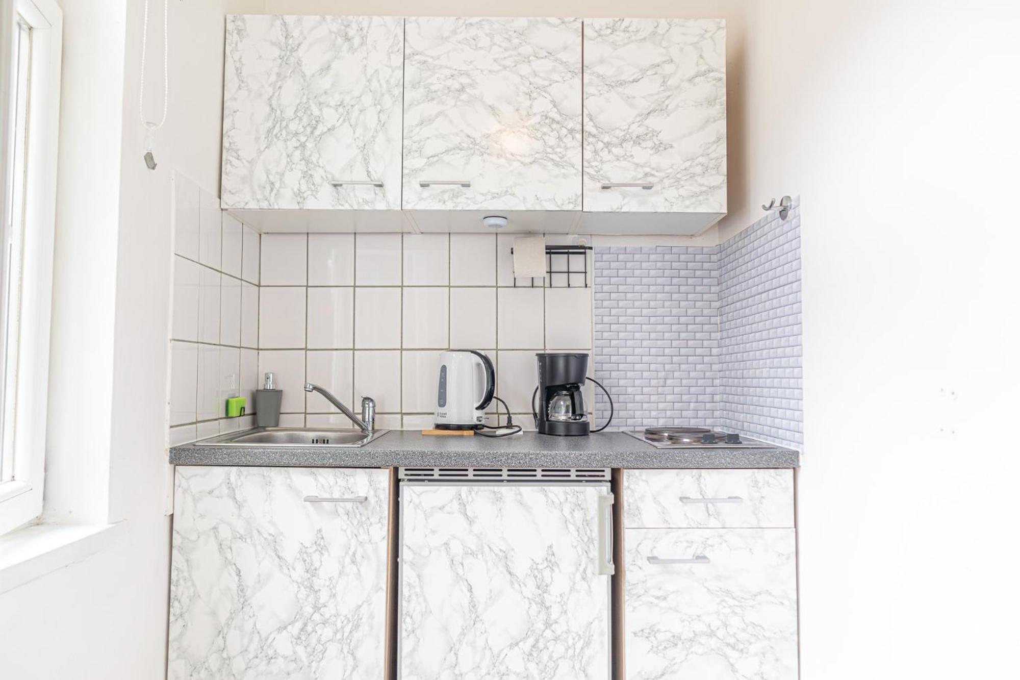 וינה Astonishing 1Br Apt Easy Use Design/Near Schoenbrunn מראה חיצוני תמונה