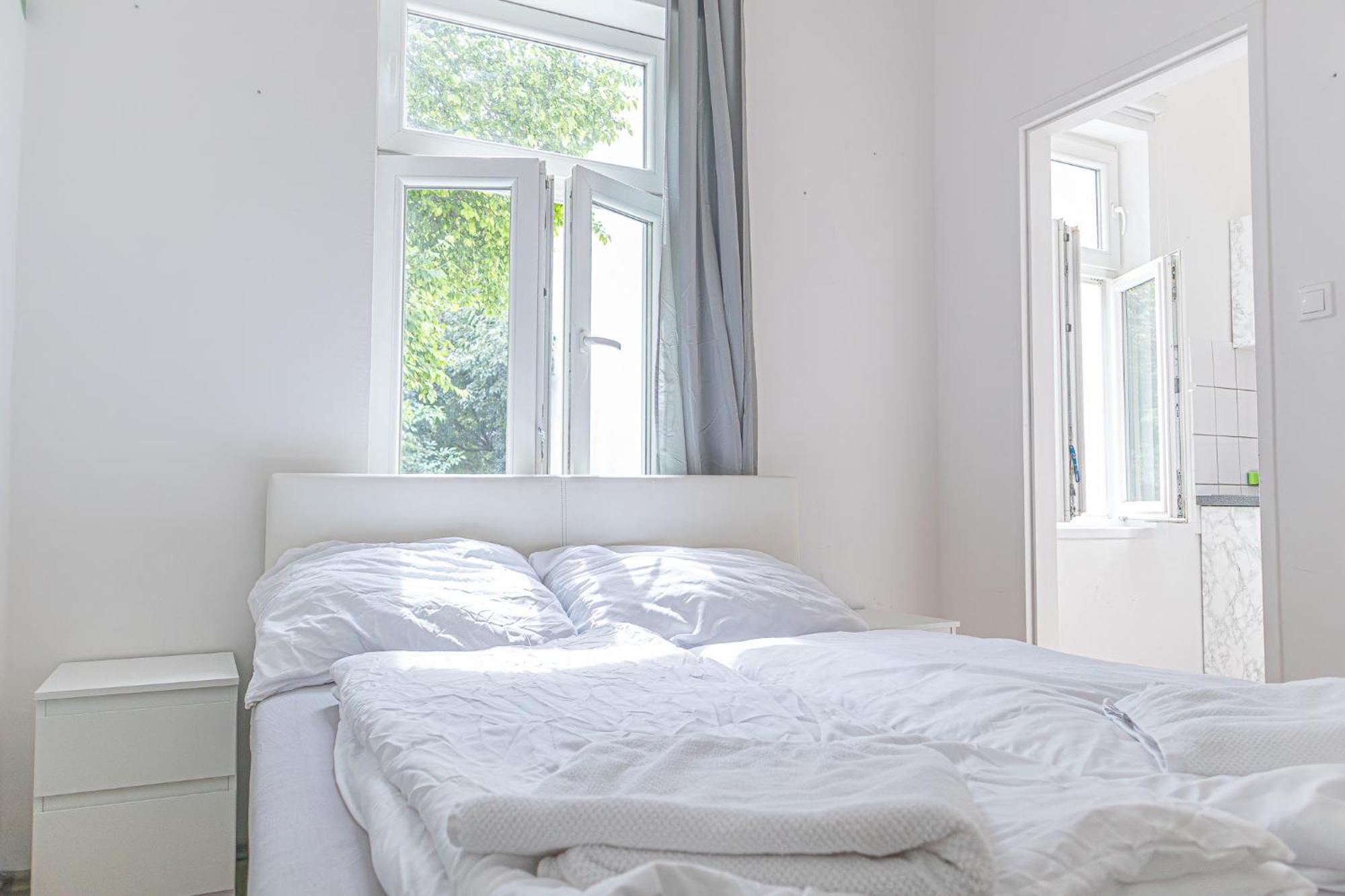 וינה Astonishing 1Br Apt Easy Use Design/Near Schoenbrunn מראה חיצוני תמונה